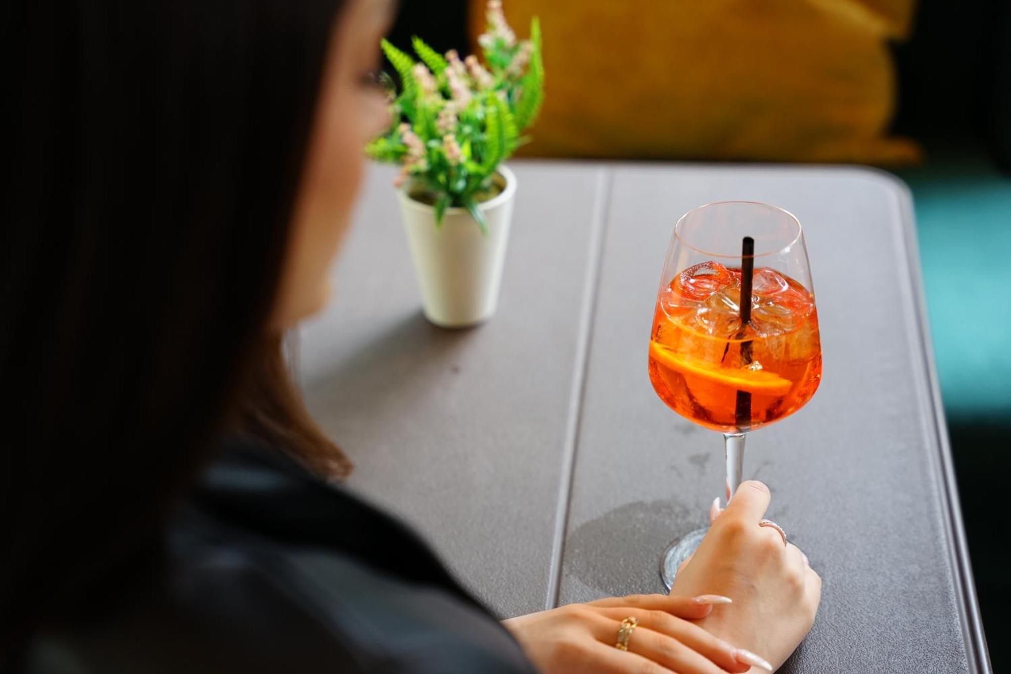 Doanesia Premium Hotel & Spa ティラナ エクステリア 写真