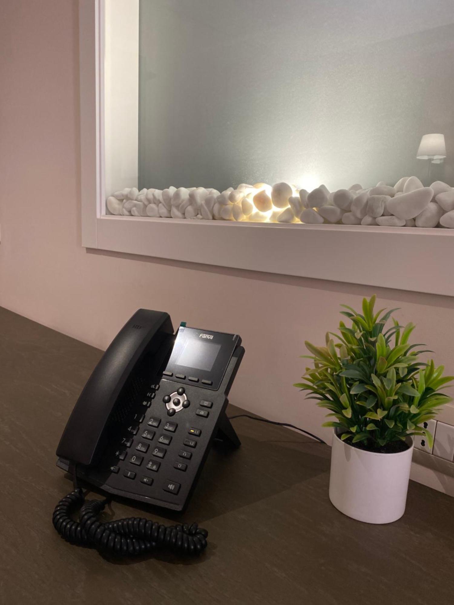 Doanesia Premium Hotel & Spa ティラナ エクステリア 写真