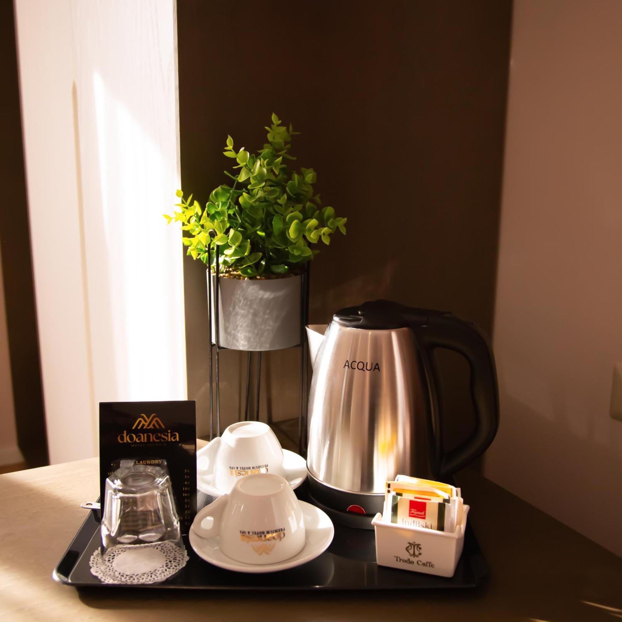 Doanesia Premium Hotel & Spa ティラナ エクステリア 写真